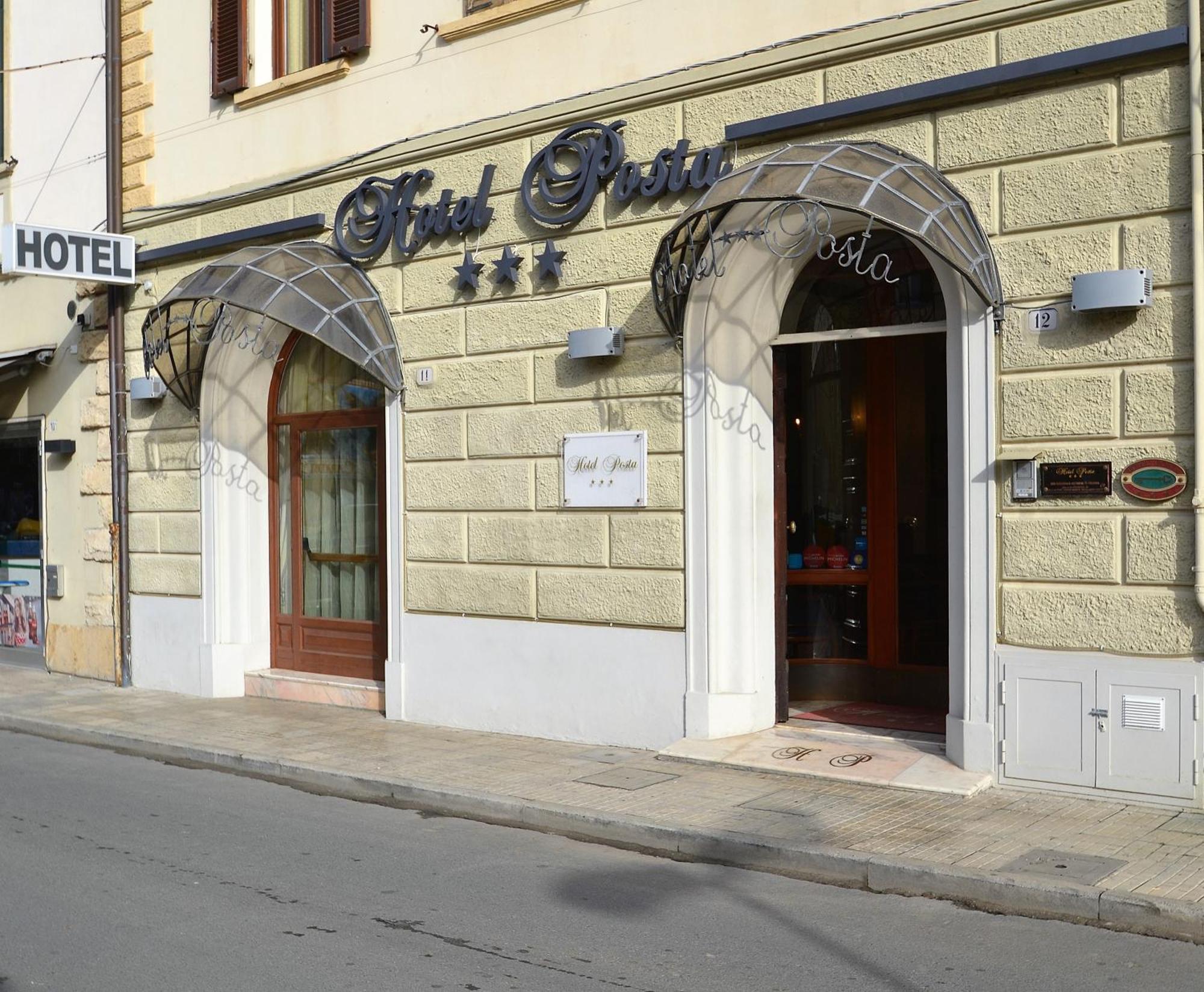 Hotel Posta Cecina  Eksteriør billede