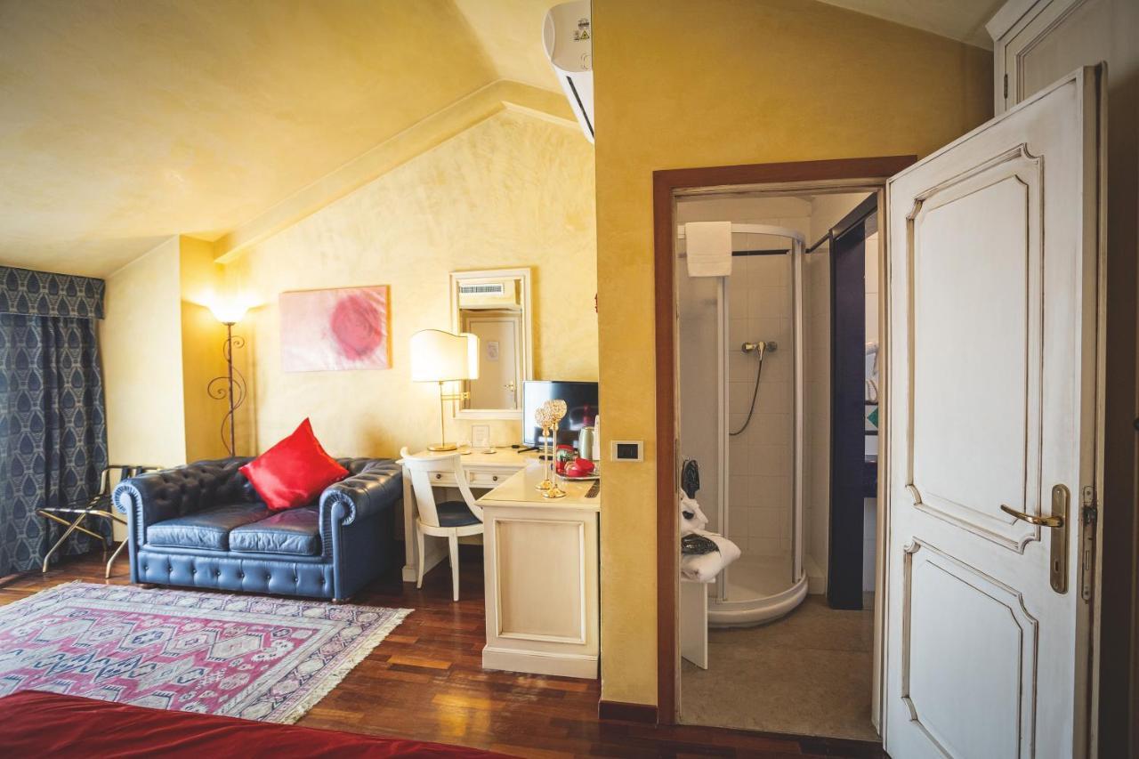 Hotel Posta Cecina  Eksteriør billede